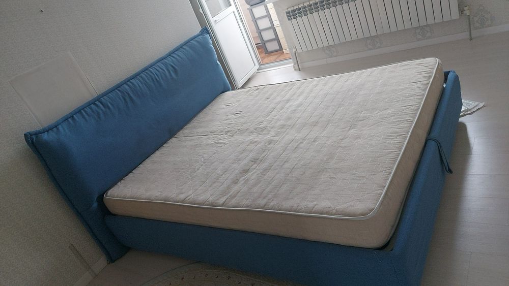 Продам  кровать,