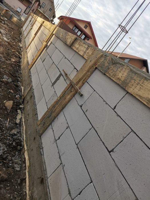 Execut garduri diferite modele