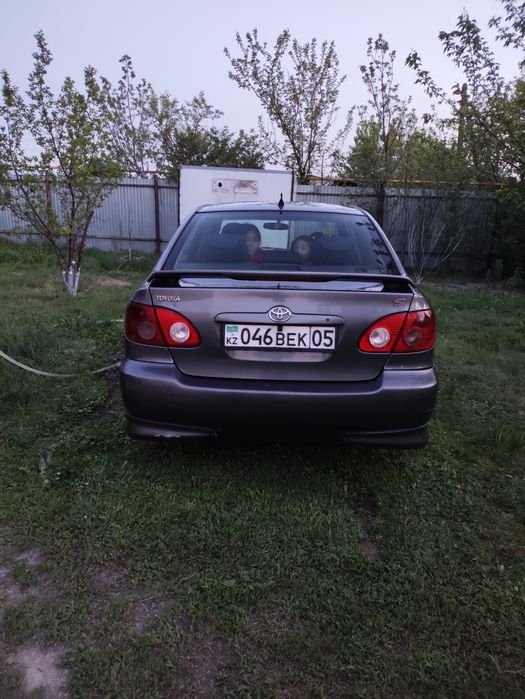 Тойота королла 1.8 американец