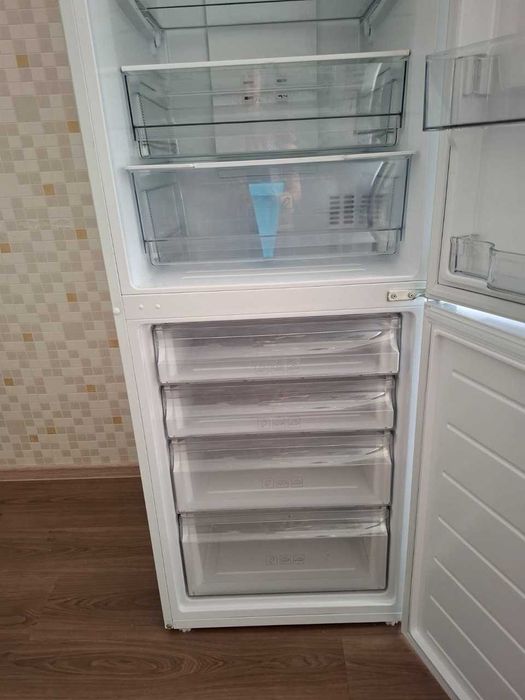 Продам холодильник Haier в отличном состоянии