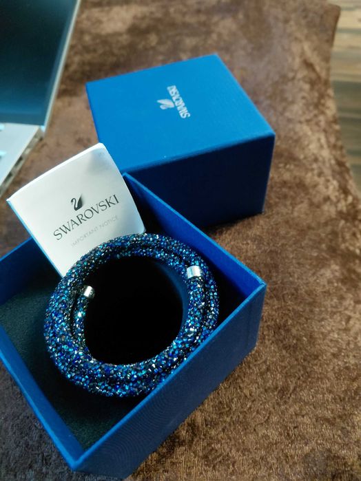 Гривна Сваровски, обеци Сваровски