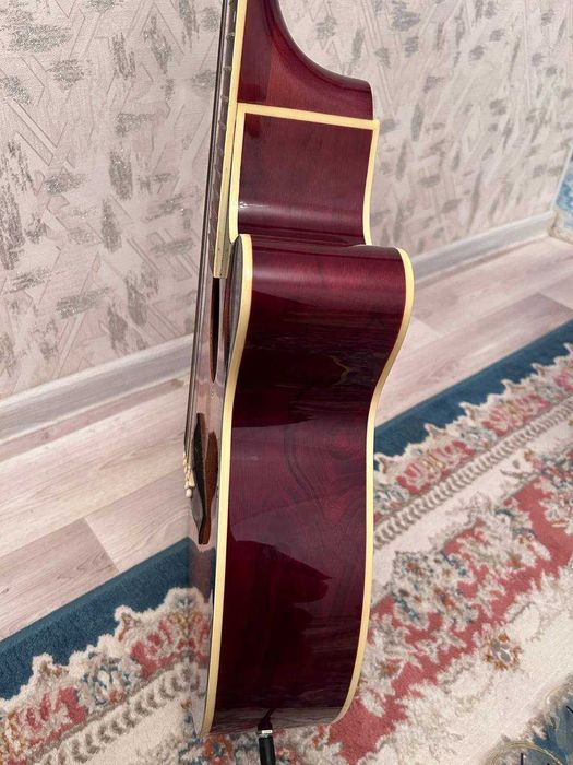 Электроакустическая гитара Cortland