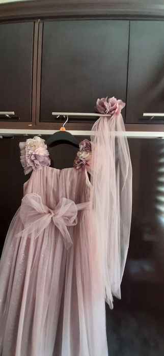 Платье вечернее для дев
