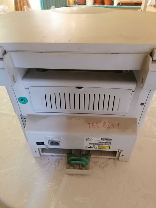 Vând imprimantă Xerox