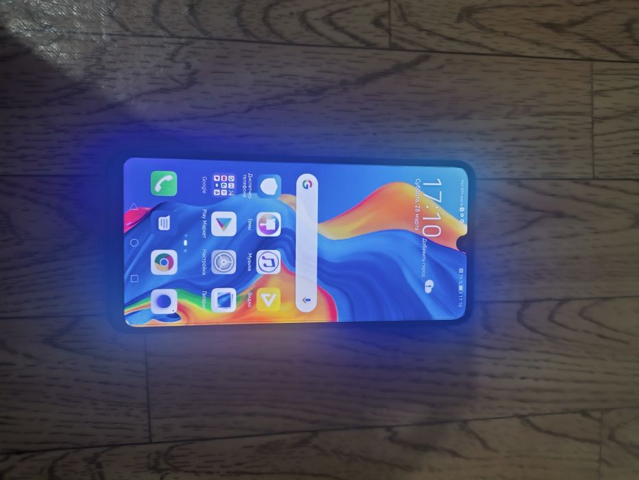 Телефон Huawei p30 lite