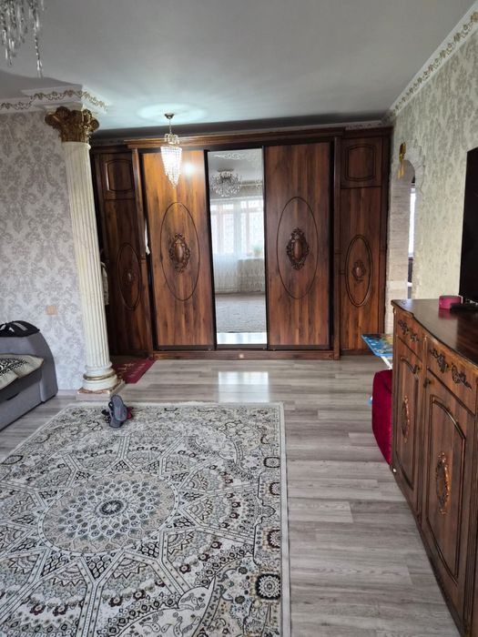 Продам 4 кмн квартира