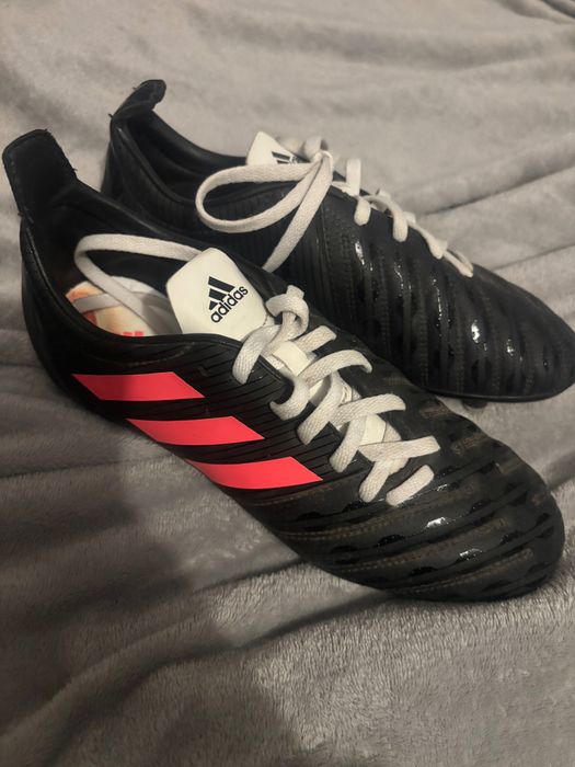 Ghete Adidas copii fotbal, de teren dur, noi, originale, mărimea 38,5