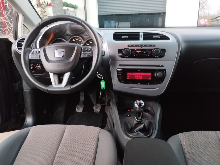 Seat leon 1.4  an 2010