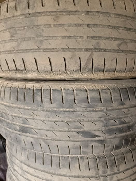 Шины б.у. 215/65/r16