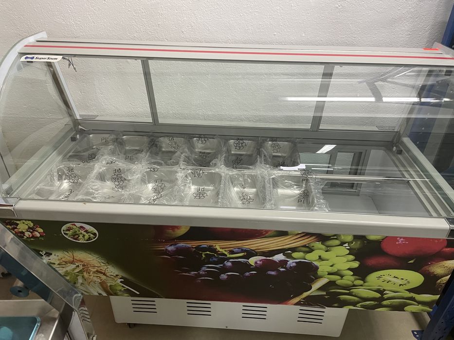 Хладилна салатна витрина 3 модела Чисто нови