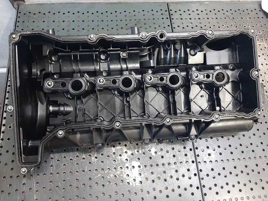 capac culbutori 2.0 d n47d20c bmw seria 1 e81 e87 seria 3 e90 e91 0928402069