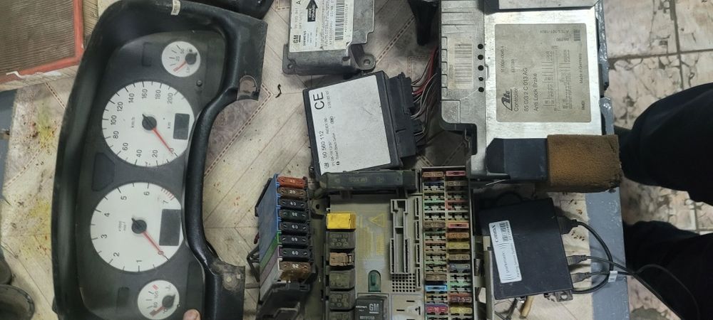 Запчасти Опель  Астра