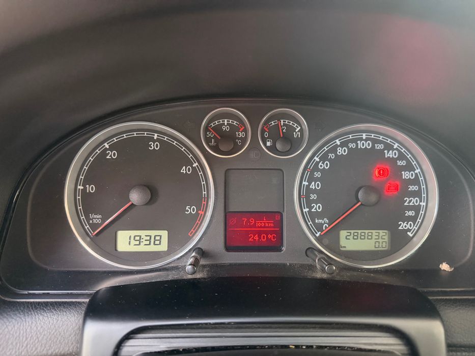 Volkswagen Passat 2002 / Diesel 1.9 TDI