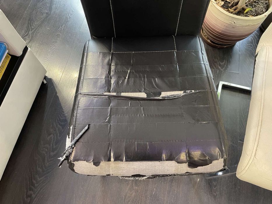 Столове за трапезария еко кожа 8 броя