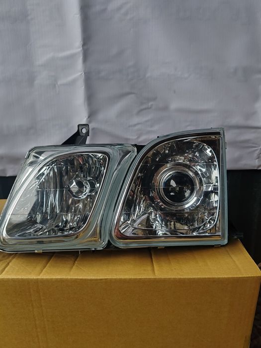 Фары передние Лексус 470