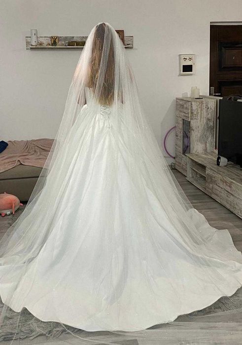 Rochie /mireasa /noua