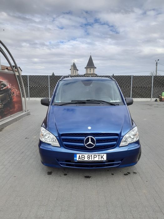 De vanzare .  Mercedes vito