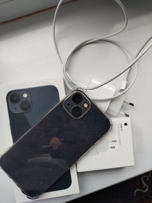 Айфон 13 сатылады