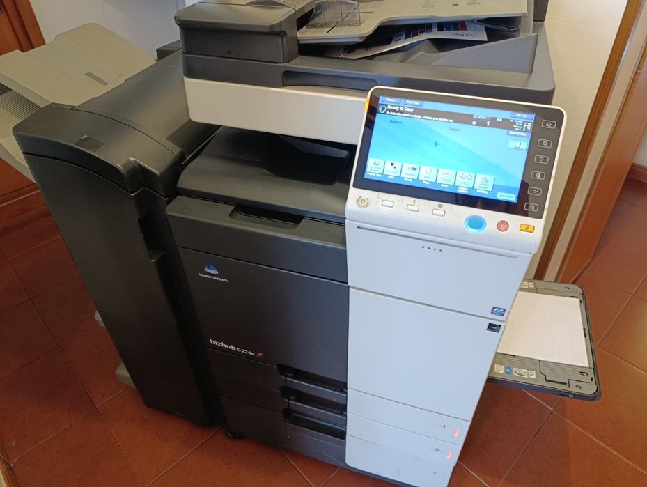 Vând Konica Minolta bizhub c224e cu FS534 + bonus