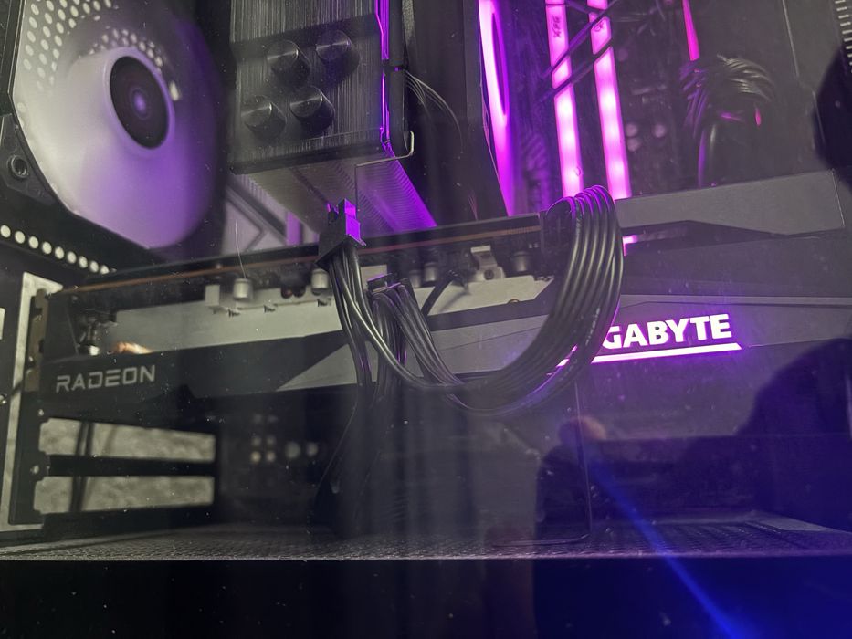 видеокарта RX6600XT