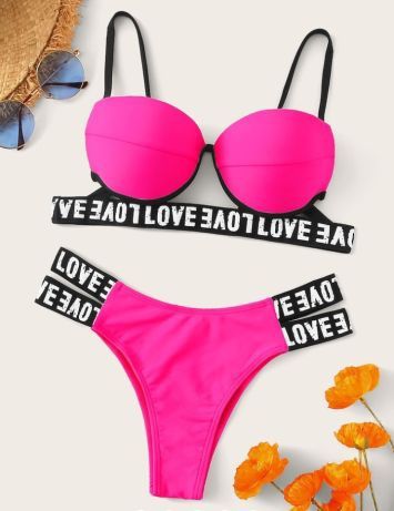 Купальник с пушапом