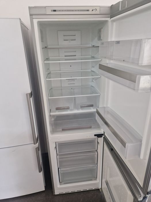 Хладилник с фризер Siemens A++ No Frost