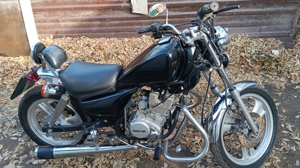 МотоциклDAELIM 125куб