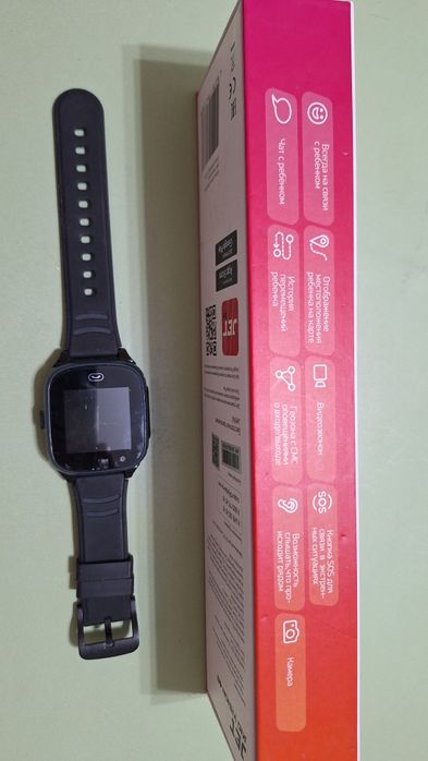 Детские часы смарт-браслет 4G