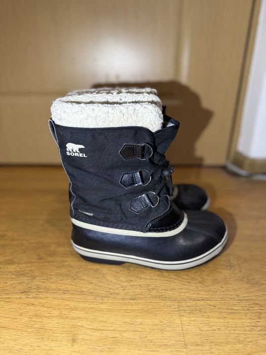 Cizme Sorel iarnă impermeabile, mărimea 36, stare foarte bună