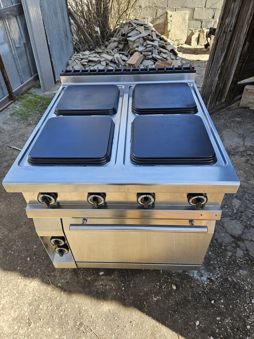 Фурна Печка за печене готвене на Агнета Прасенца на ток 4-ка. Трифазен