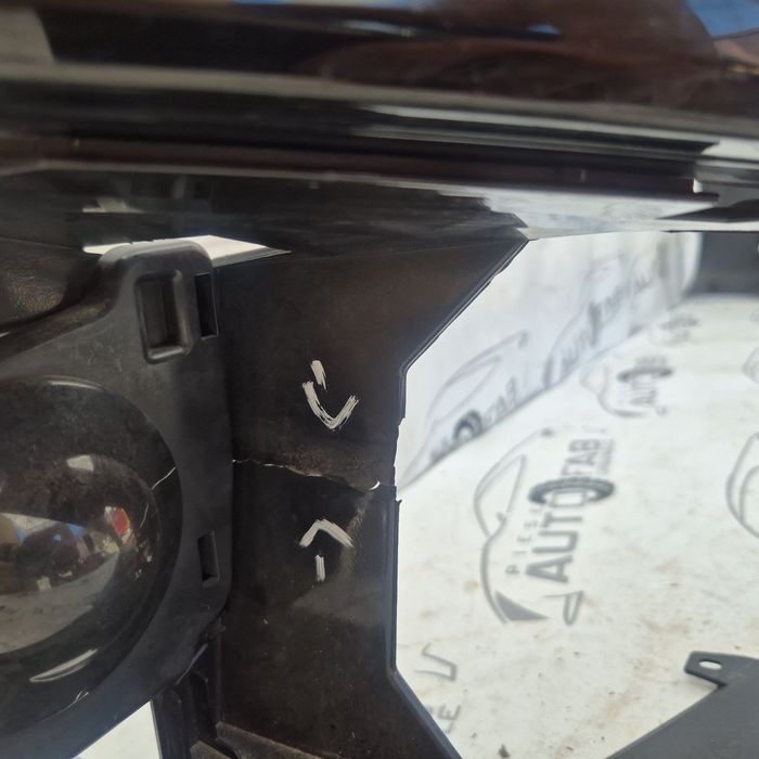 Bara fata Audi A4 B9 Facelift an 2019-2020-2021-2022-2023
