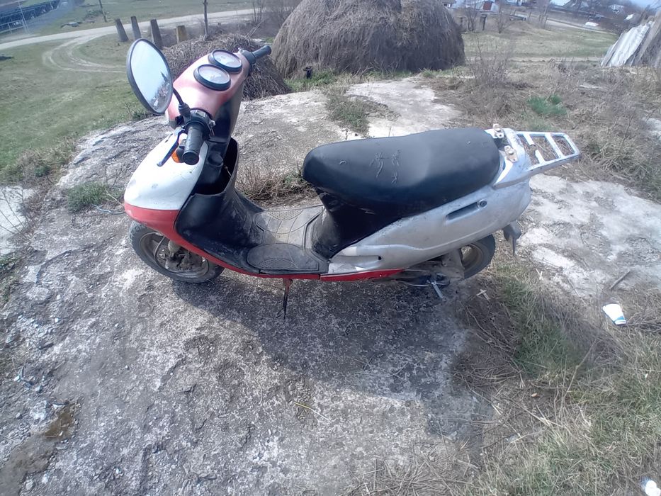 Vând sau schimb scuter Tgb Akros Tec