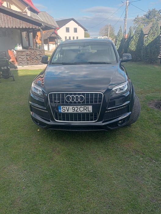Vând Audi Q7 an 2013