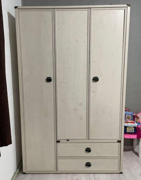 Шифоньеры  шифоньер