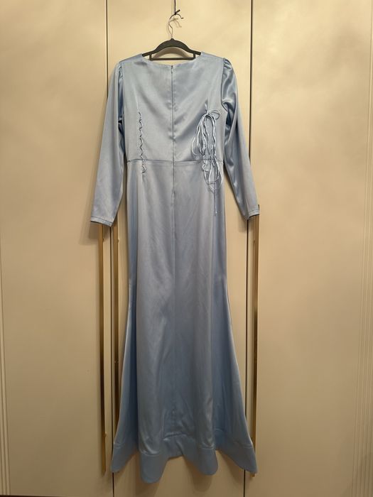 Продам вечернее платье размер 40-42