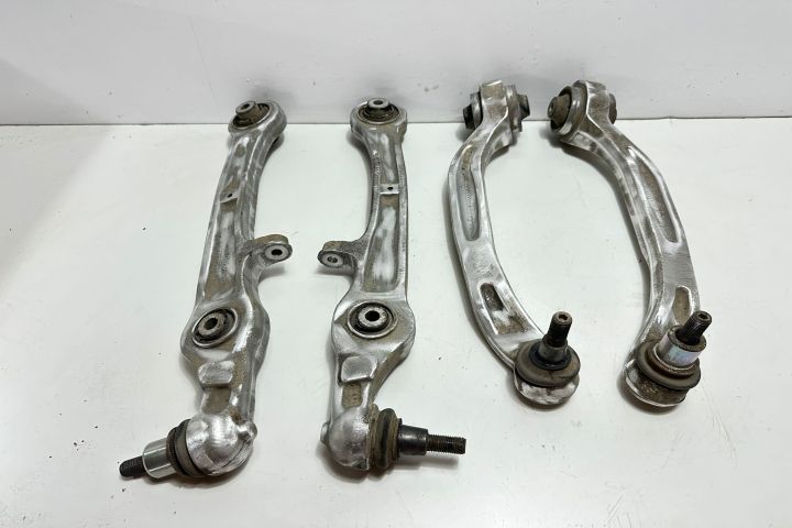 Set brate fata inferioare Audi A6 4F/C6