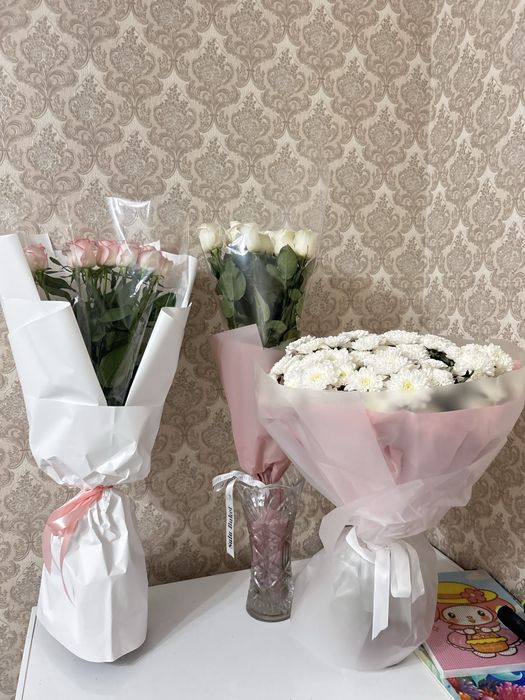 Букеты пышные свежие
