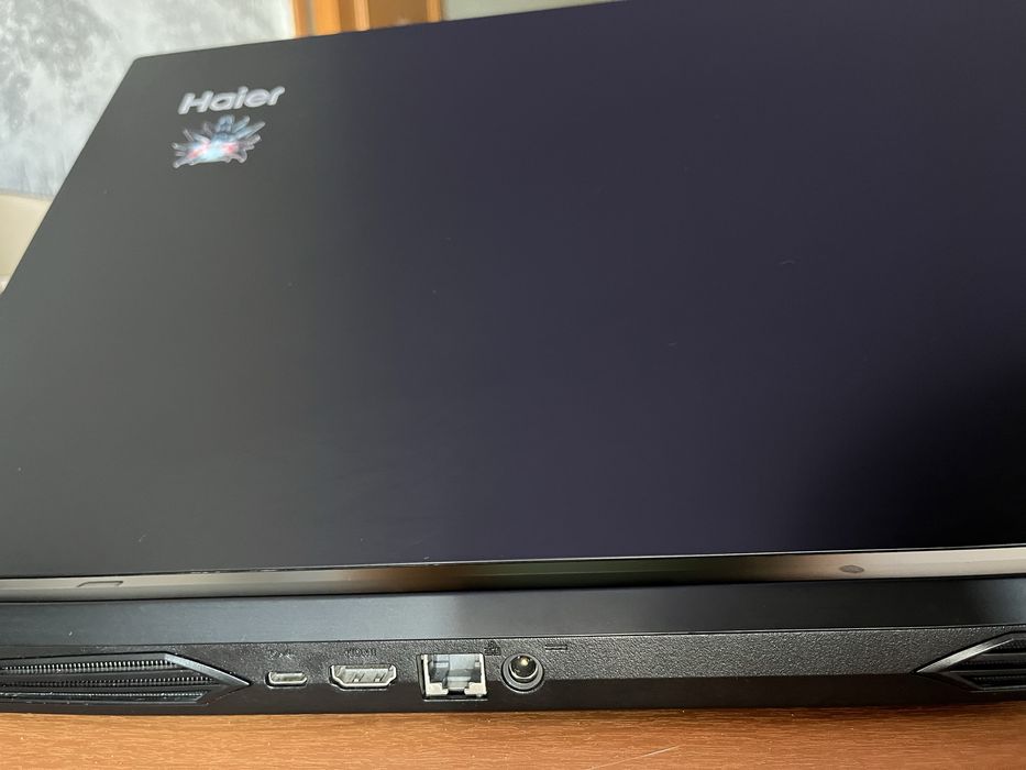 Ноутбук Haier GG1560X