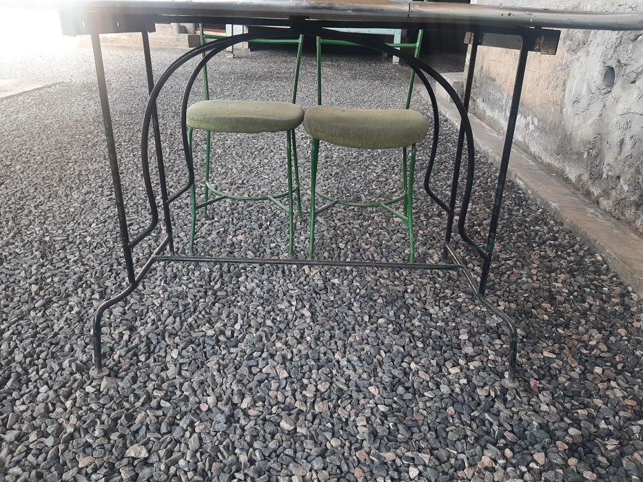 Stol 20ta, stul 80ta sotiladi holati ishlatilgan