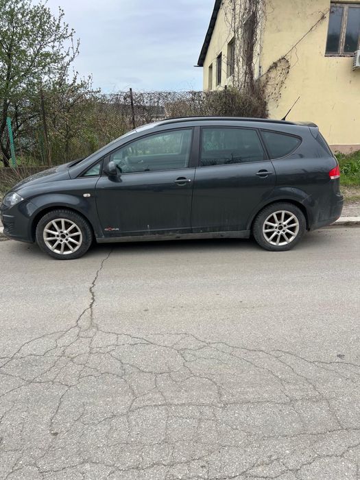 Seat Altea xl 1.6tdi 2012г На части