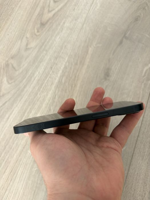 iPhone 13 256GB Negru