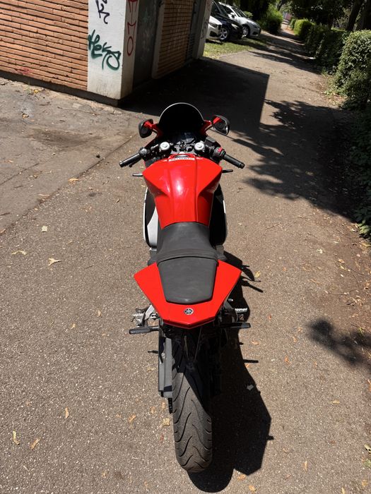 Yamaha YZF R125!!!  Abs fata spate !!
