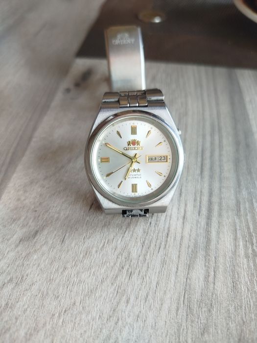 Продаются часы "Ориент"