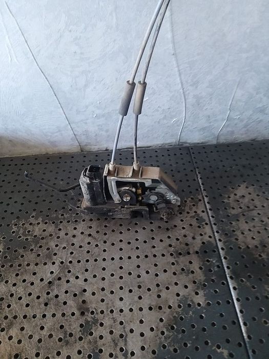 Broasca usa stanga spate hyundai i10 1 pa