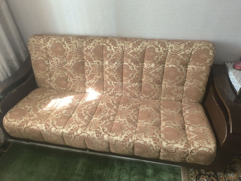 Мягкая мебель диван раскладной и два кресла