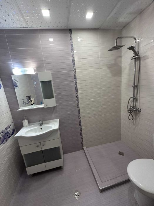 Дава се под наем Тристаен апартамент в Пловдив, Южен - 97 кв.м за 425 € - Снимка #8