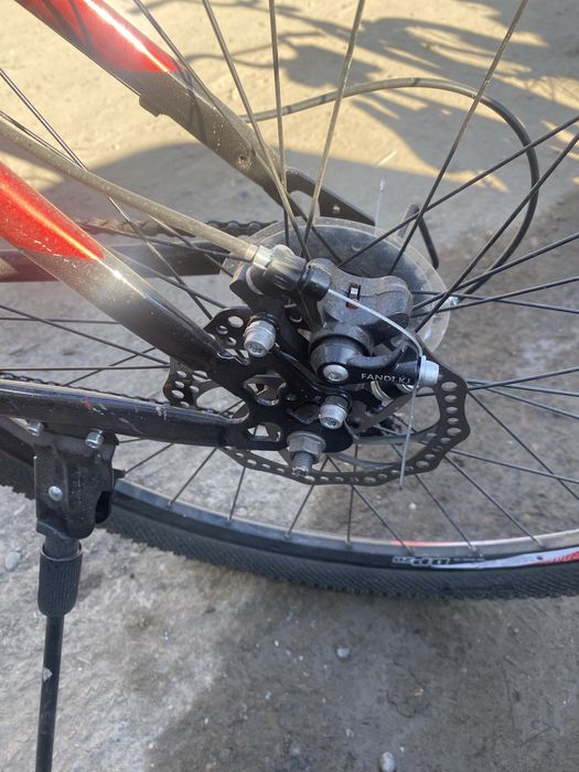 velosaped razmeri 28 Xitoy zborka