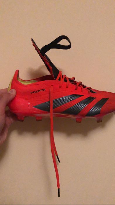 Пробавам Adodas Predator elite 42