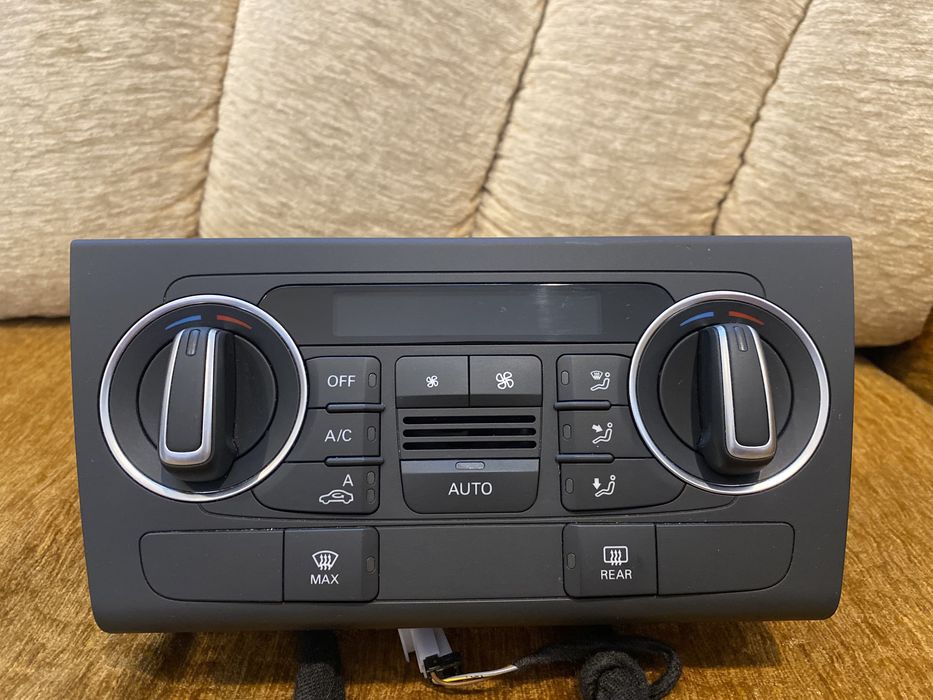 Panou clima / Climatronic Audi Q3 8U : 8U0820043H