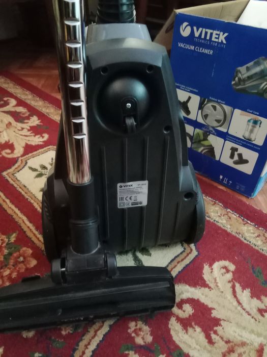 Продам пылесос vitek/vt-2212 BK